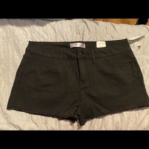 NWT. Black Shorts